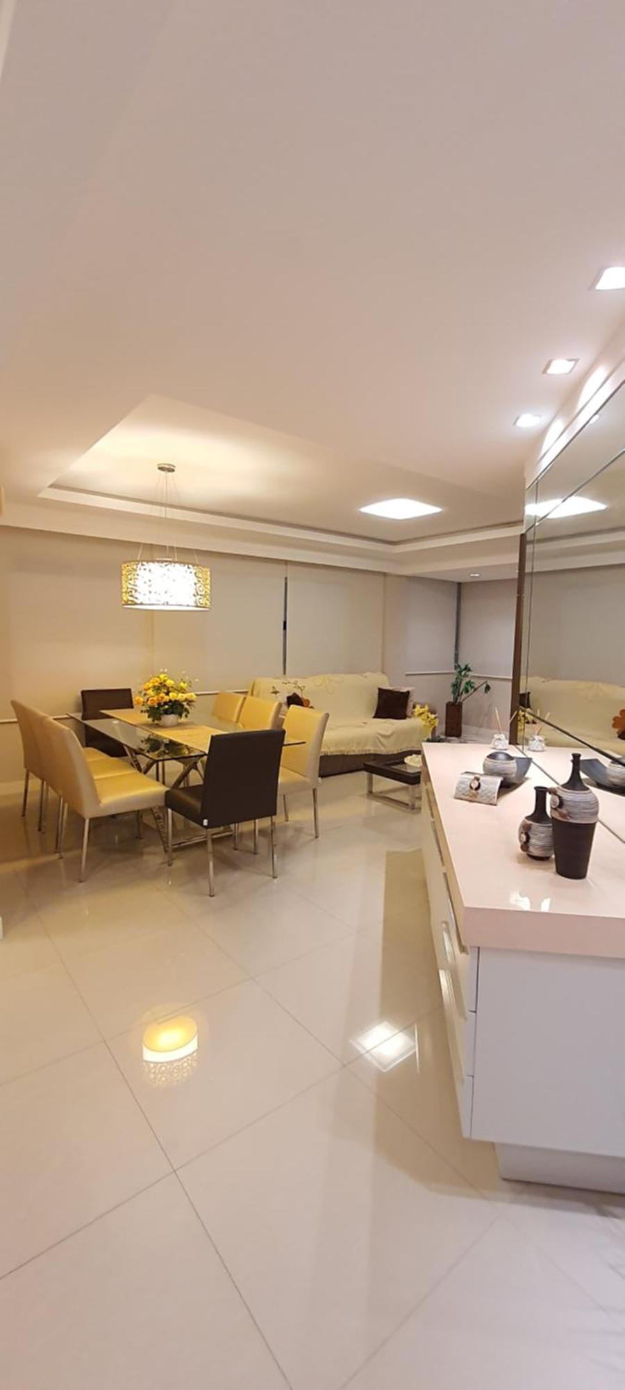 Em Pereque Apartment